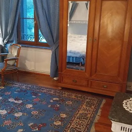 Alloggio in famiglia La Chambre Bleue *