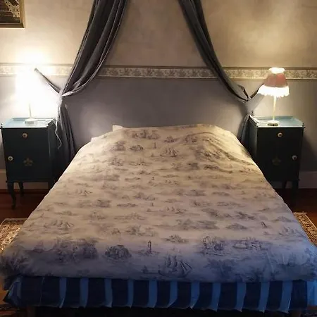 La Chambre Bleue